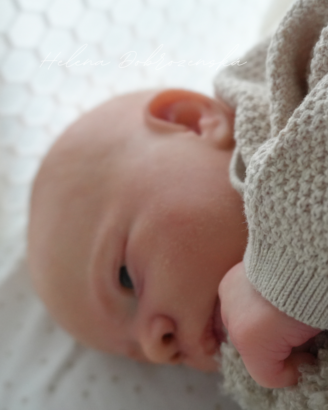 Kouzelné a jako živé reborn miminko z kitu Ruby /Realborn - 2280 g