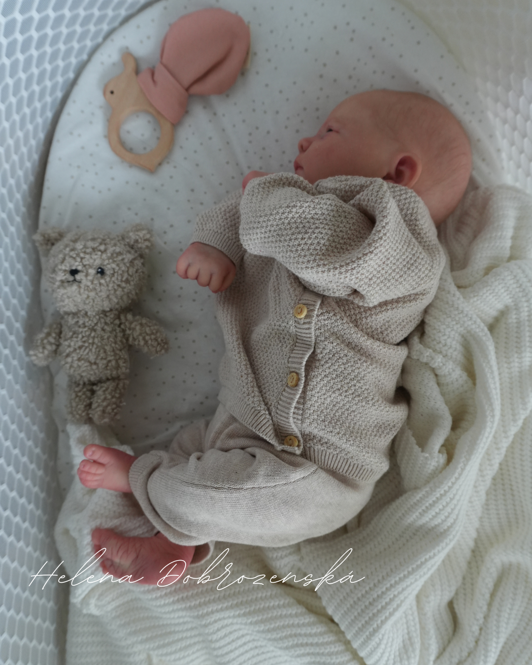 Kouzelné a jako živé reborn miminko z kitu Ruby /Realborn - 2280 g