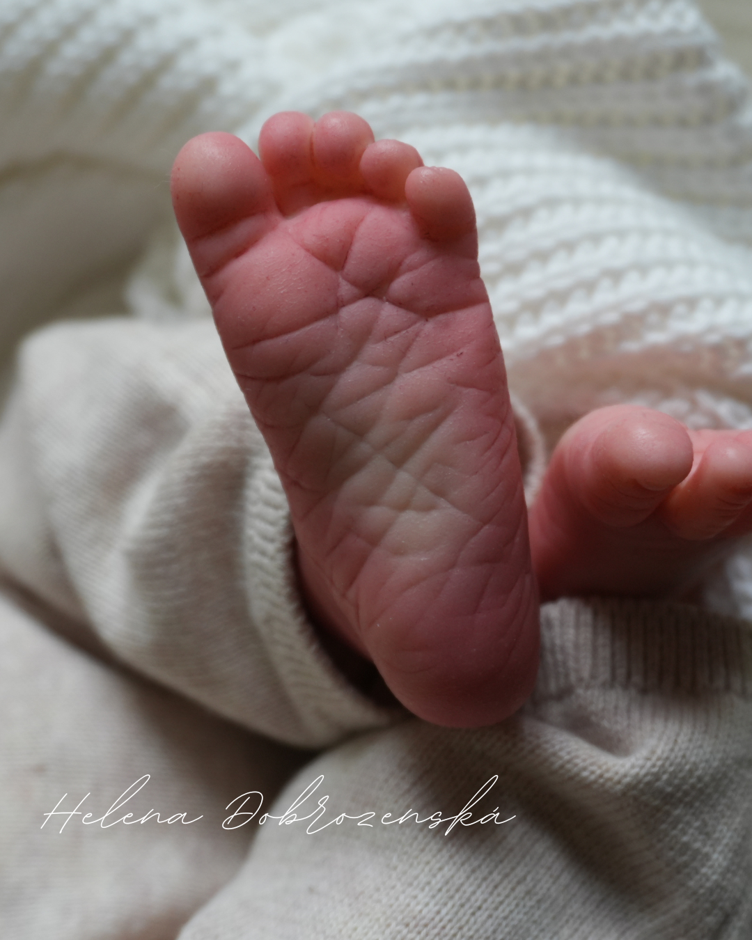 Kouzelné a jako živé reborn miminko z kitu Ruby /Realborn - 2280 g