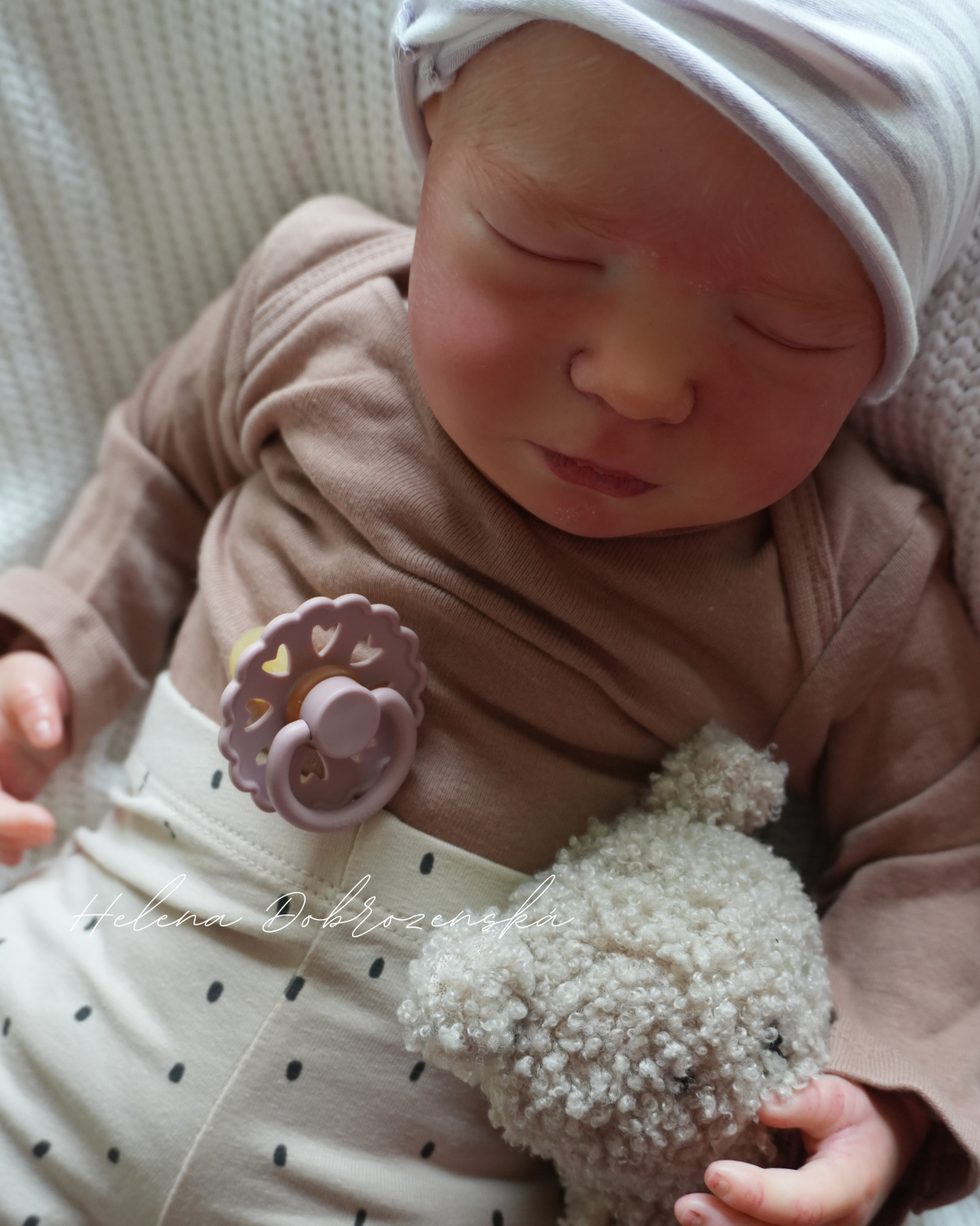 Reborn miminko z kitu Brittany Realborn před dokončením vlásků