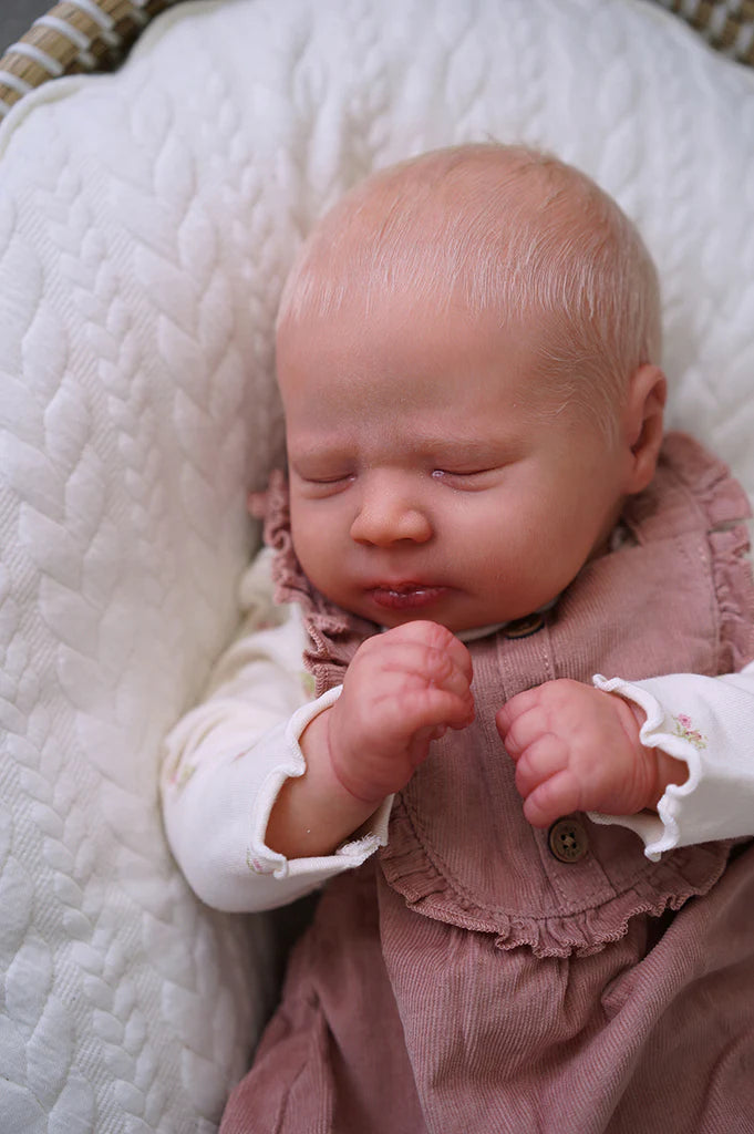 Realborn® Mary Sleeping – reborn kit od Bountiful Baby